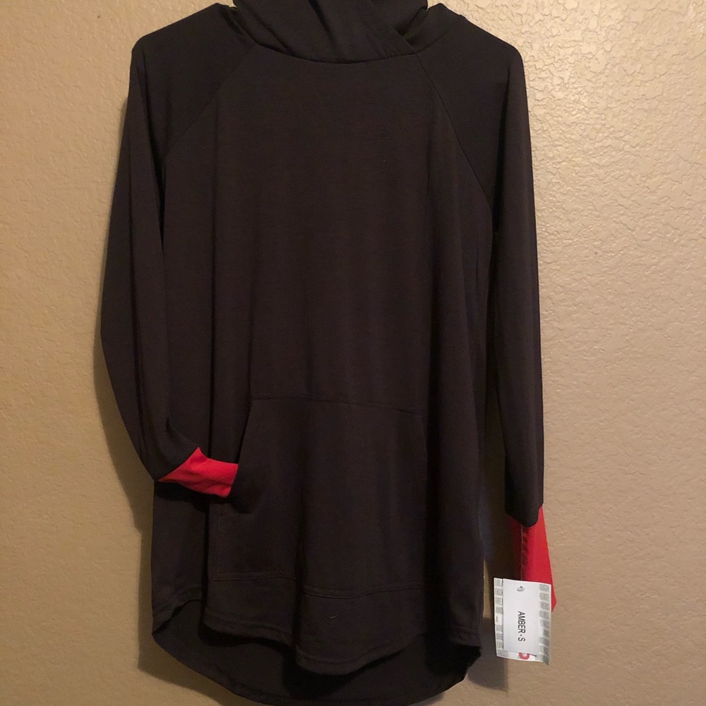 *NWT* Lularoe Amber black hoodie with rose design